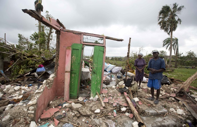 Число жертв урагана "Мэттью" на Гаити возросло до 842